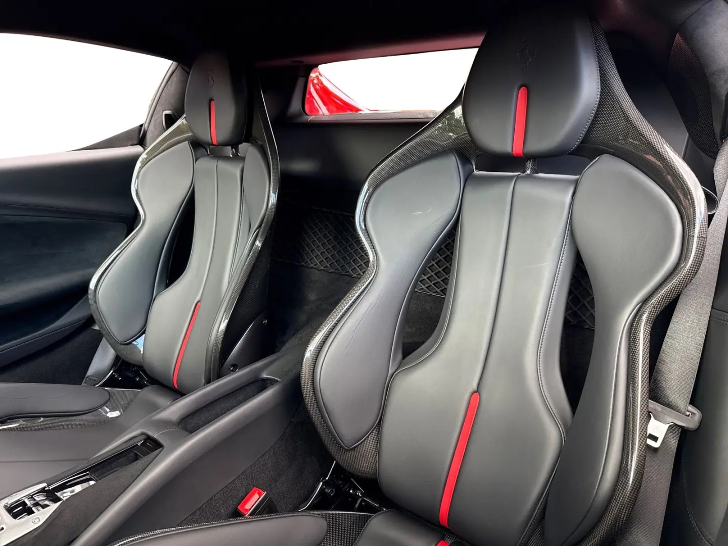 296 GTB  Embleme Navi PDC Klima Leder