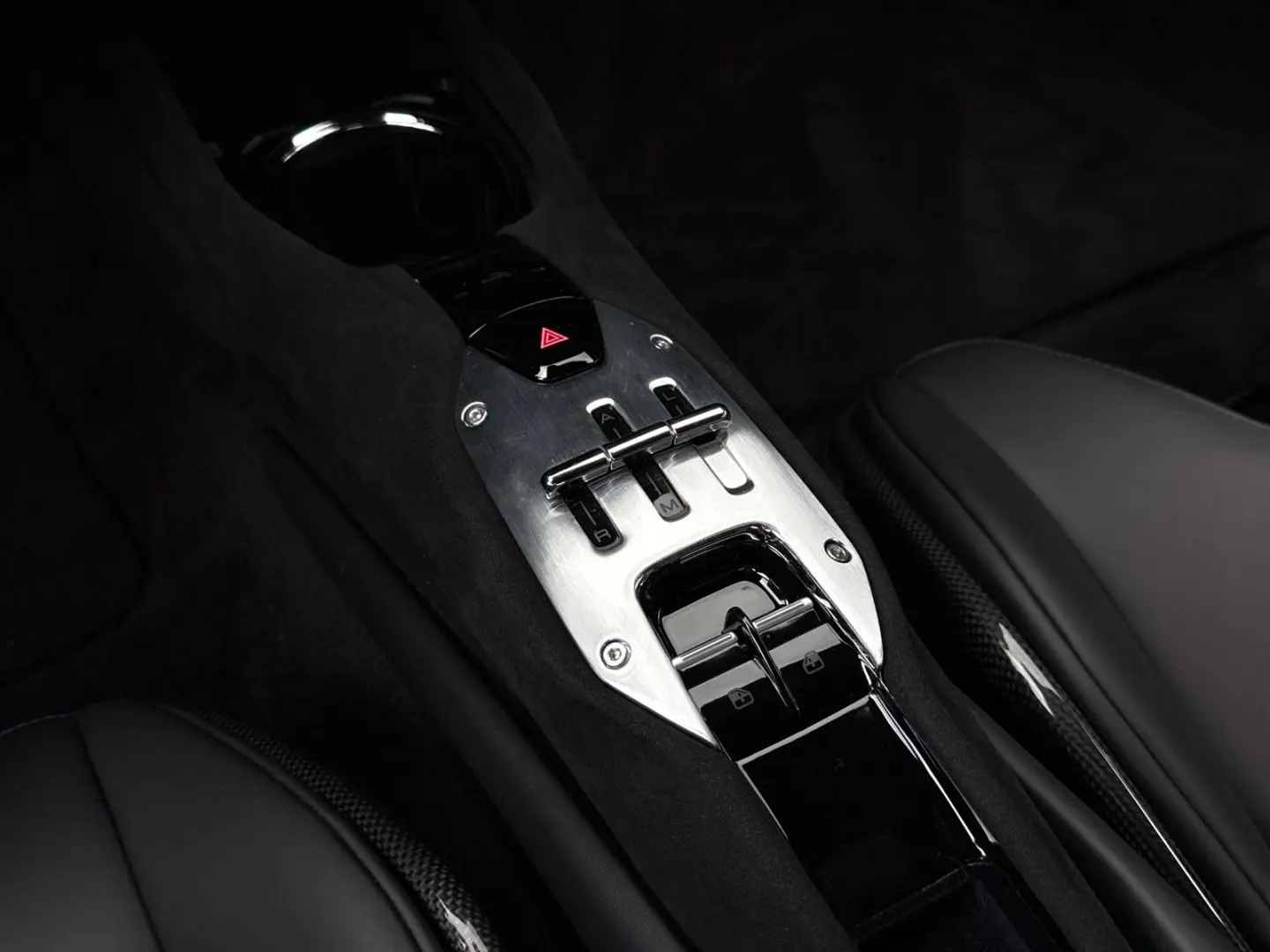 296 GTB  Embleme Navi PDC Klima Leder