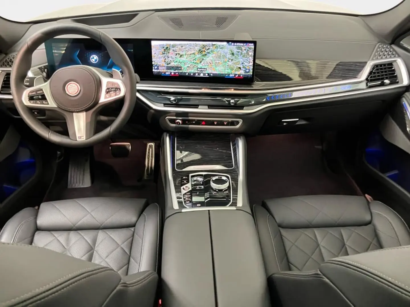 X6 xDrive30d M Sport AHK ACC Aktivlenkung Pakete