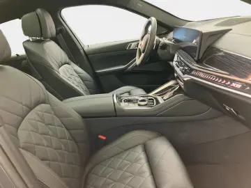 X6 xDrive30d M Sport AHK ACC Aktivlenkung Pakete