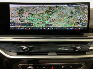 X6 xDrive30d M Sport AHK ACC Aktivlenkung Pakete