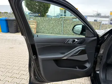 X6 30 d xDr. M Sport PRO HuD Softclose Live HK