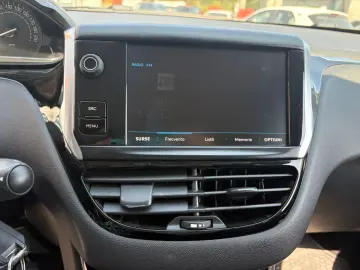 Peugeot 208 1.2 L PureTech Active