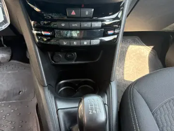 Peugeot 208 1.2 L PureTech Active
