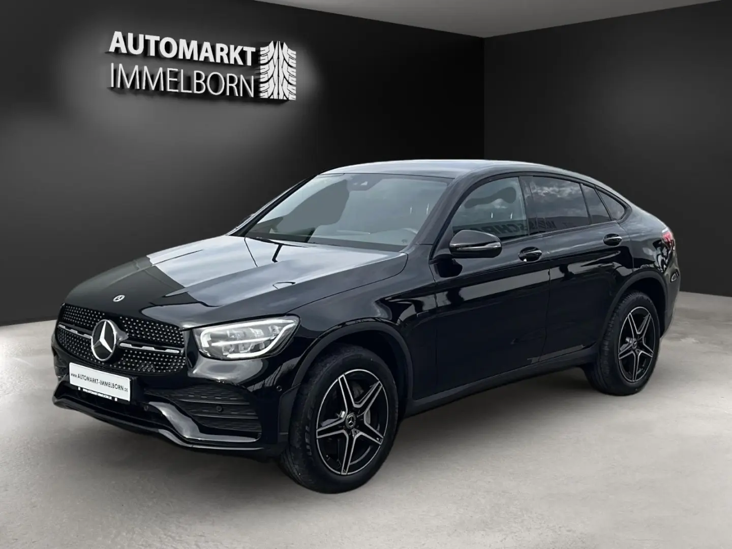 GLC 300 e AMG Coupe 19 STHZG Kamera Night Alcant