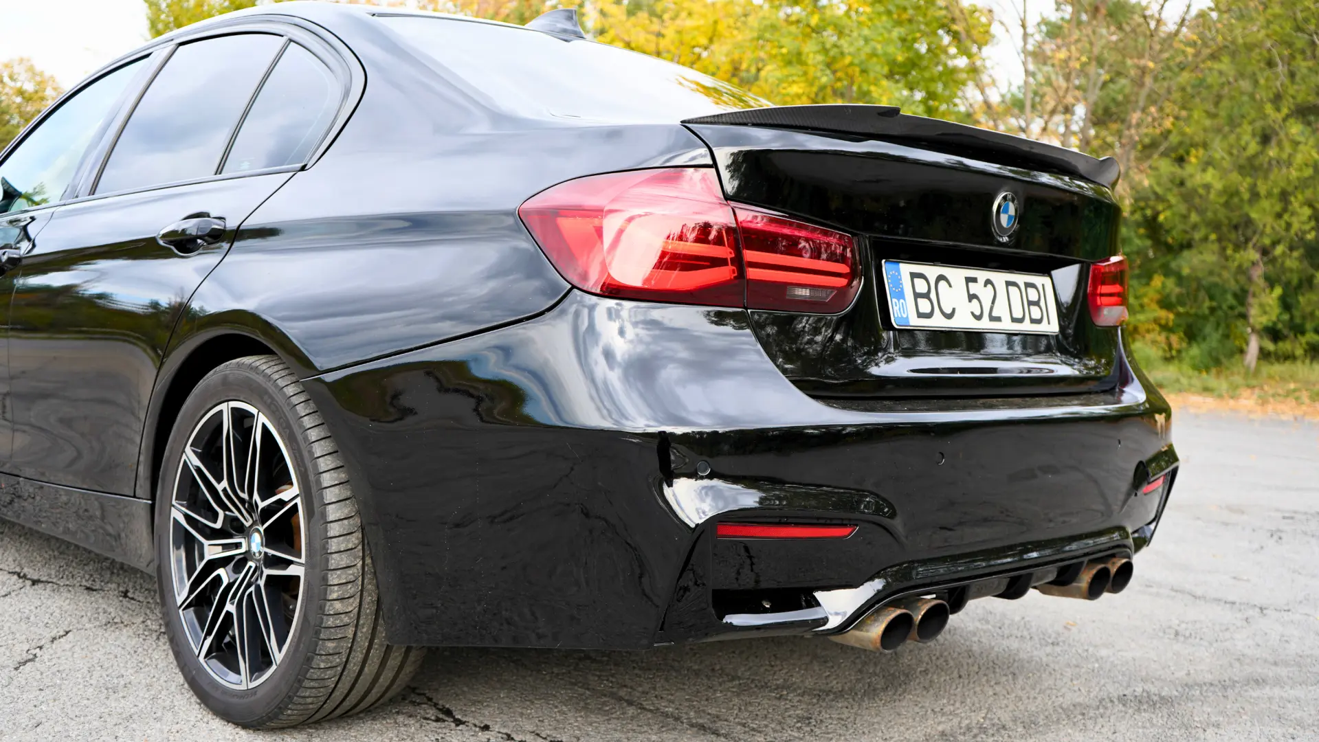BMW 330