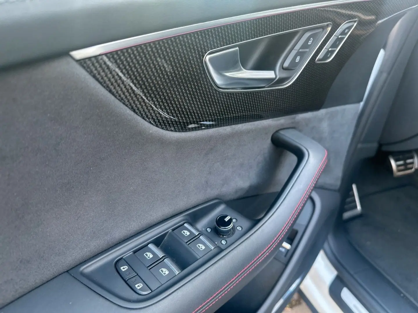 Q8 50 TDI quattro competition  23  Carbon B&O