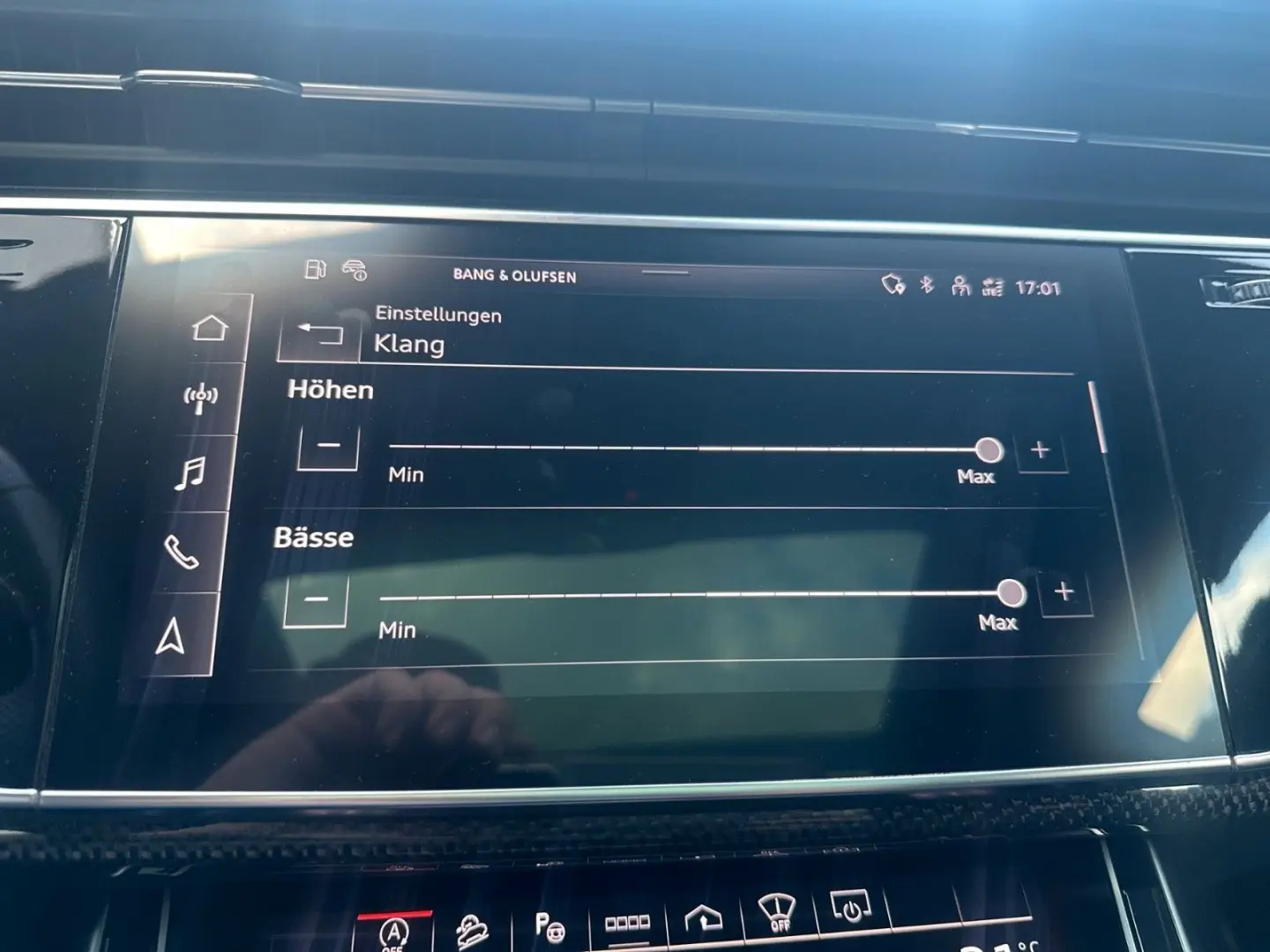 Q8 50 TDI quattro competition  23  Carbon B&O