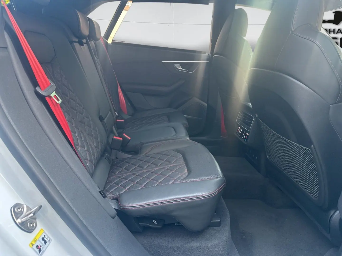 Q8 50 TDI quattro competition  23  Carbon B&O