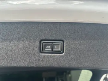 Q8 50 TDI quattro competition  23  Carbon B&O