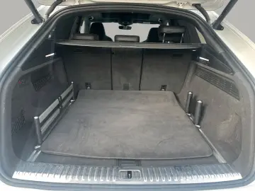 Q8 50 TDI quattro competition  23  Carbon B&O