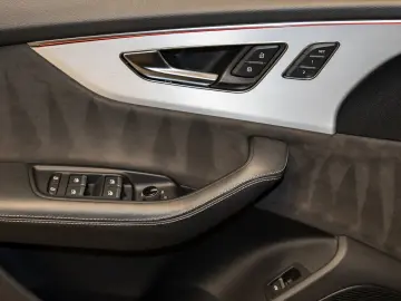 Q8 50 TDI quattro S line Edition Pano HuD B&O AH