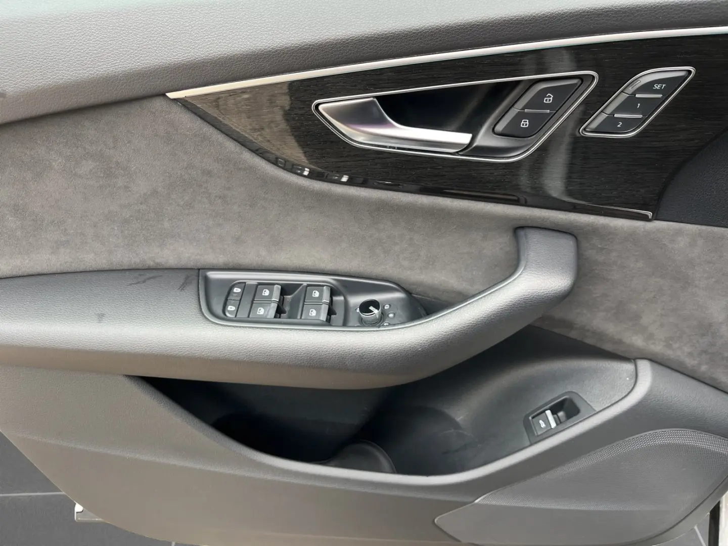 Q8 50 TDI S line EDITION AHK PANO 360 KAMERA