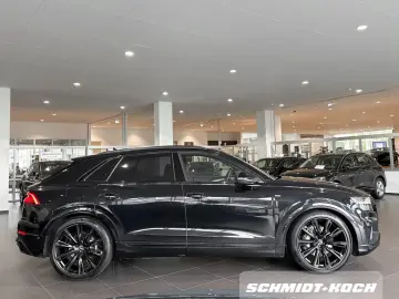Q8 SUV S-LINE HD-MATRIX STANDH PANO LUFT RAUTE