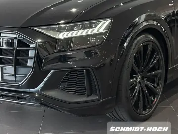 Q8 SUV S-LINE HD-MATRIX STANDH PANO LUFT RAUTE