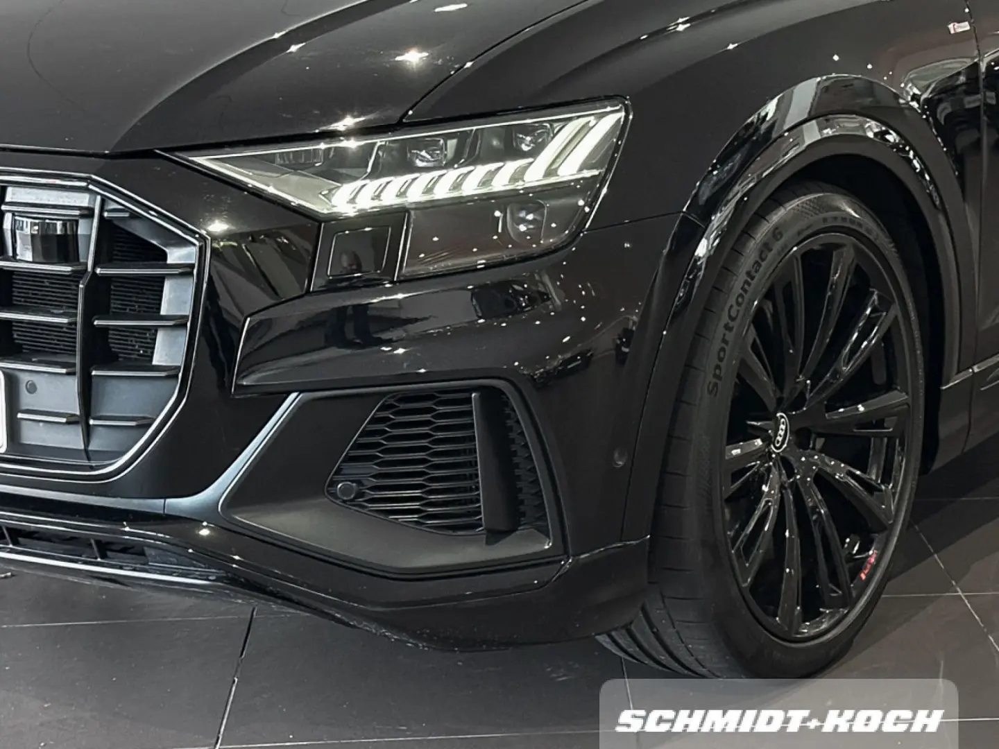 Q8 SUV S-LINE HD-MATRIX STANDH PANO LUFT RAUTE