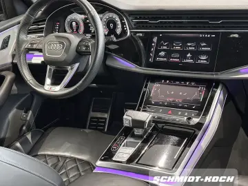 Q8 SUV S-LINE HD-MATRIX STANDH PANO LUFT RAUTE