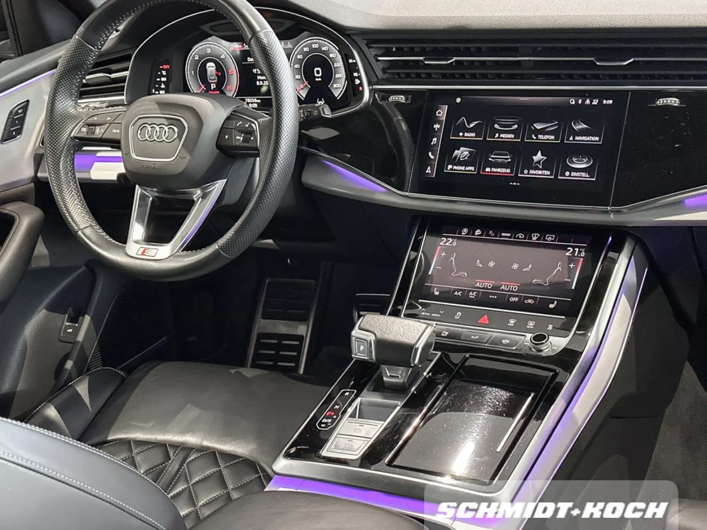 Q8 SUV S-LINE HD-MATRIX STANDH PANO LUFT RAUTE