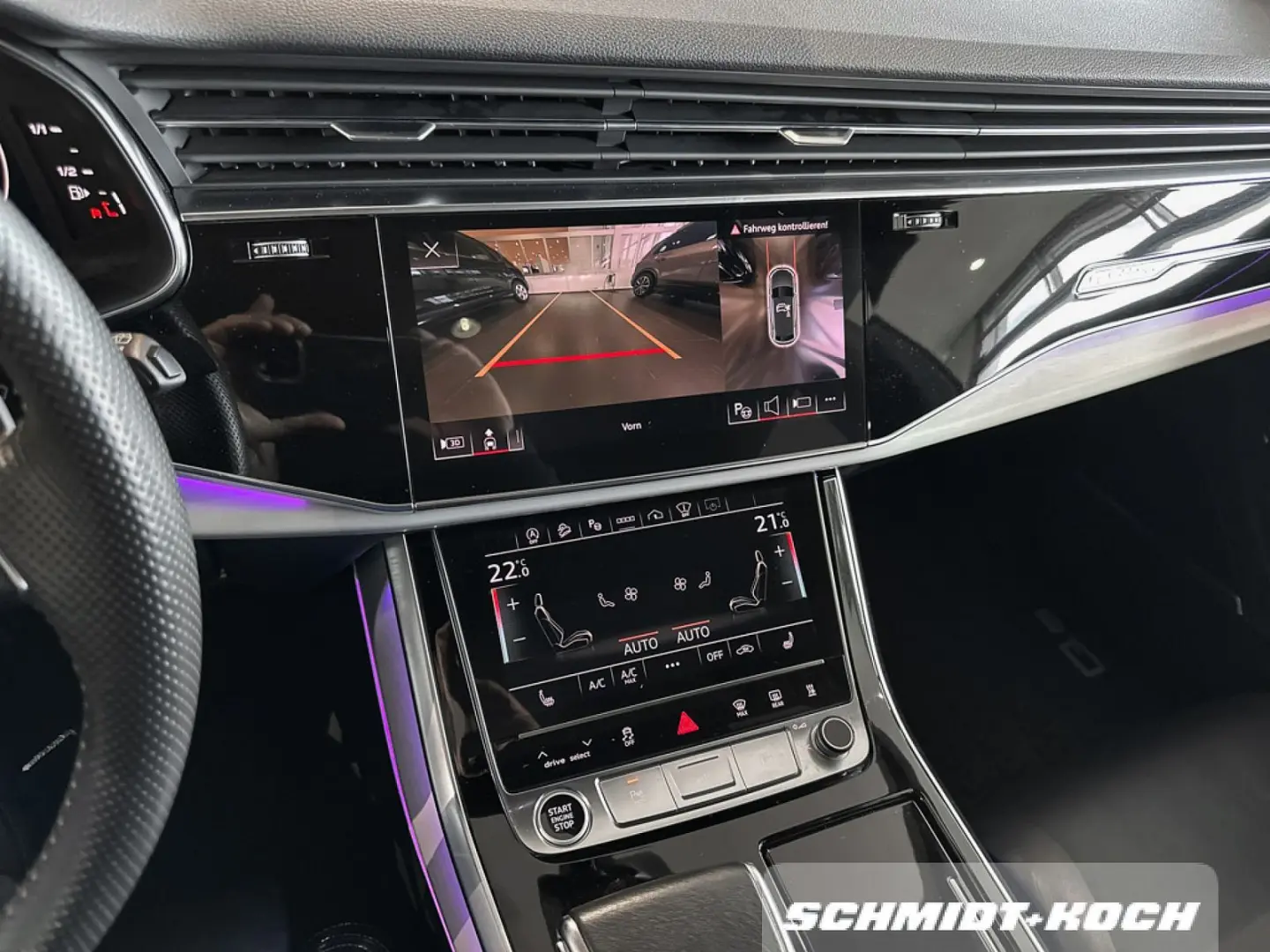 Q8 SUV S-LINE HD-MATRIX STANDH PANO LUFT RAUTE