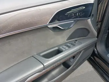 A8 3.0TDI quattro Leder HDMatrix Navi Pano