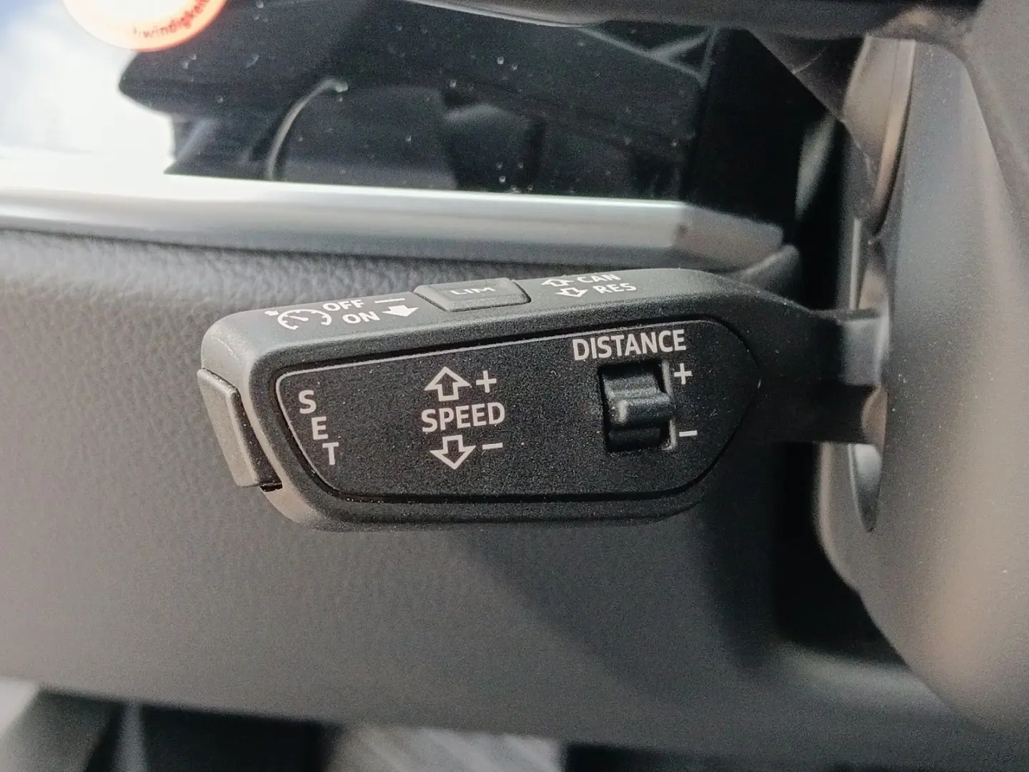 A8 3.0TDI quattro Leder HDMatrix Navi Pano