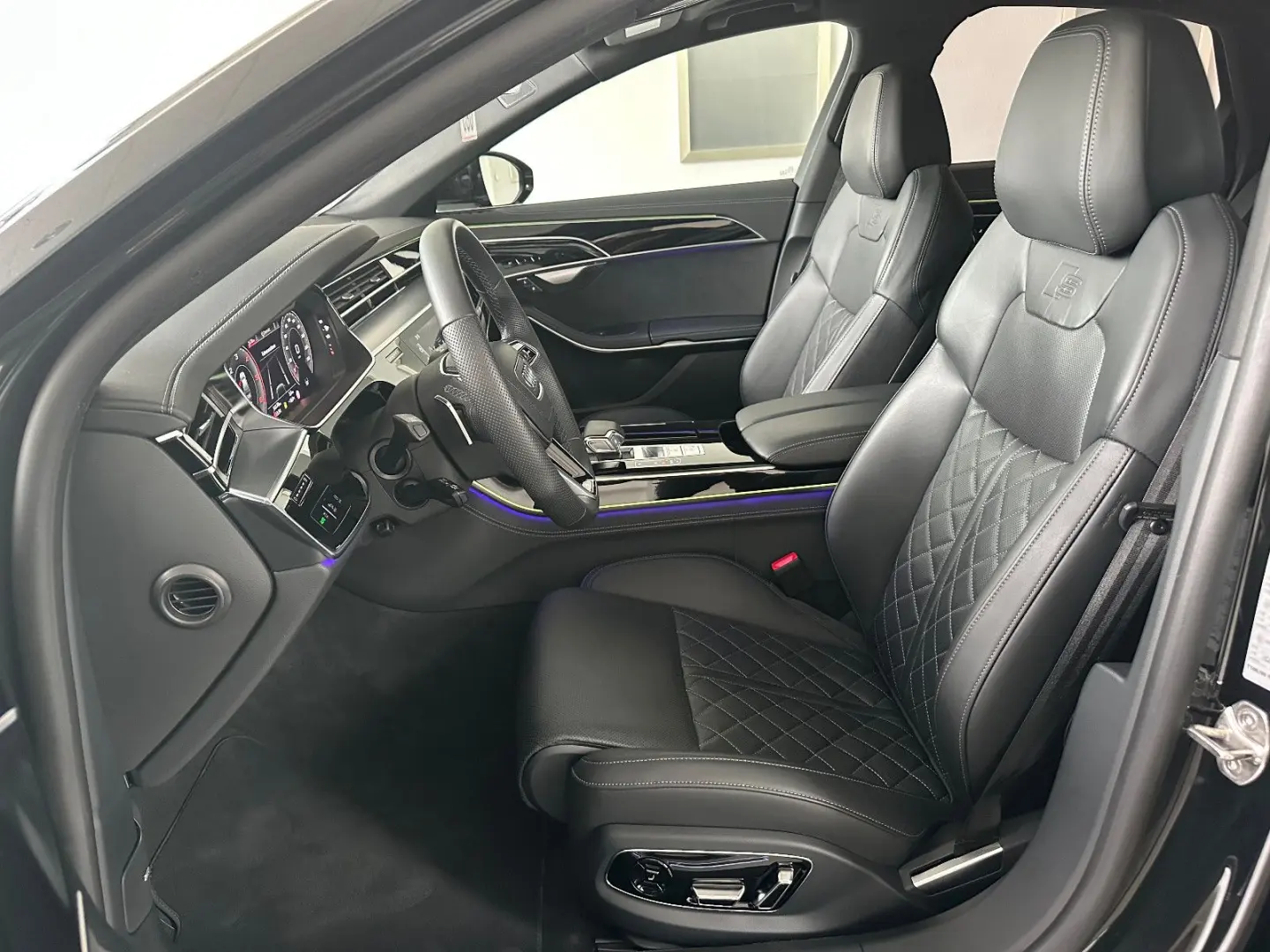 A8 50 TDI qu. tiptr. S LINE ALLRDLNKG AHZV MATRX