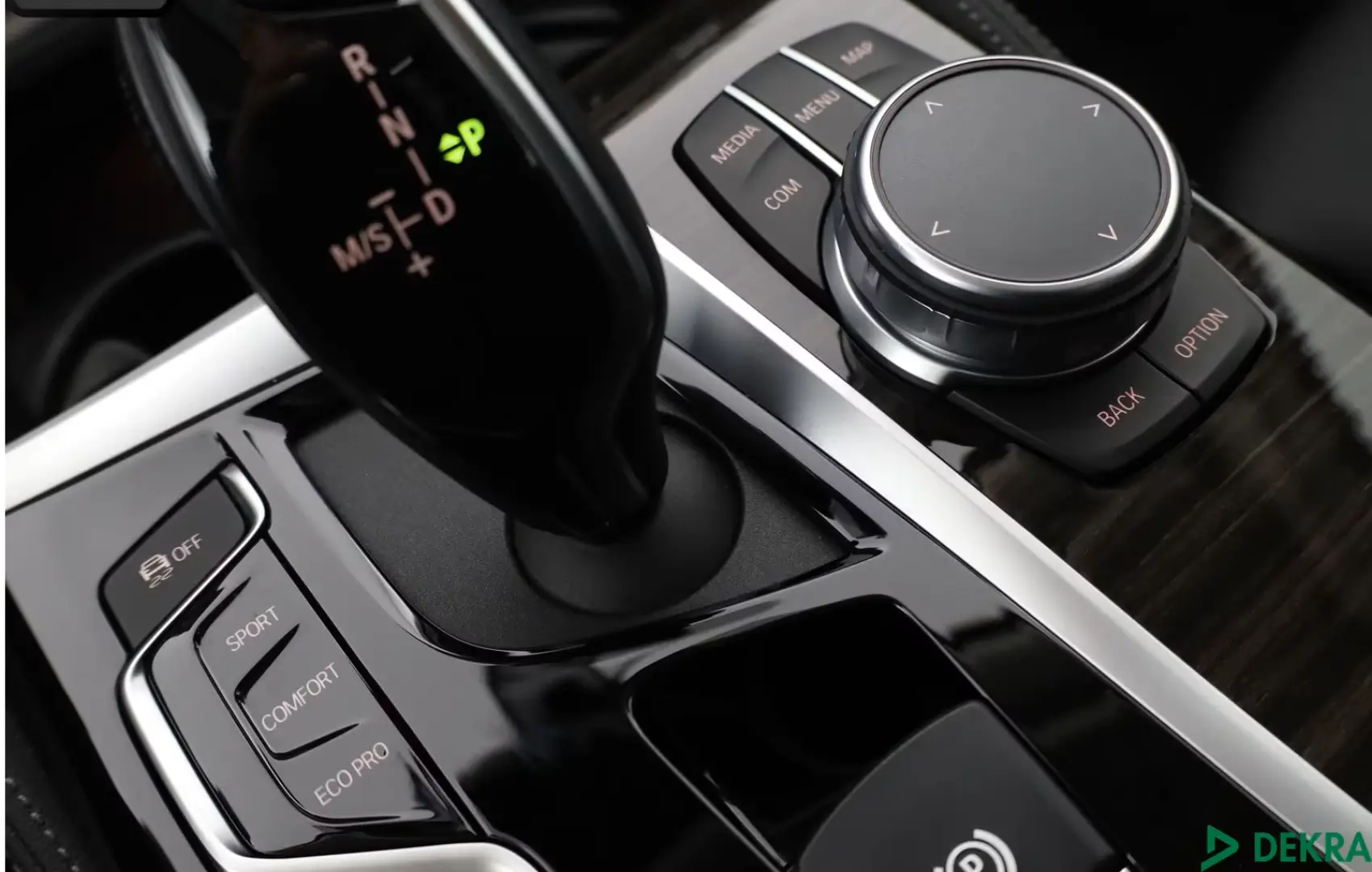 530 e xDrive M SPORT LENKRAD SOFTCLOSE 360GRAD