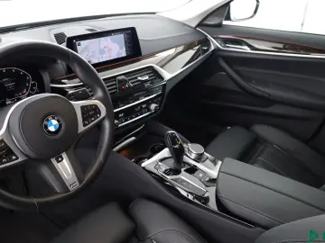 530 e xDrive M SPORT LENKRAD SOFTCLOSE 360GRAD
