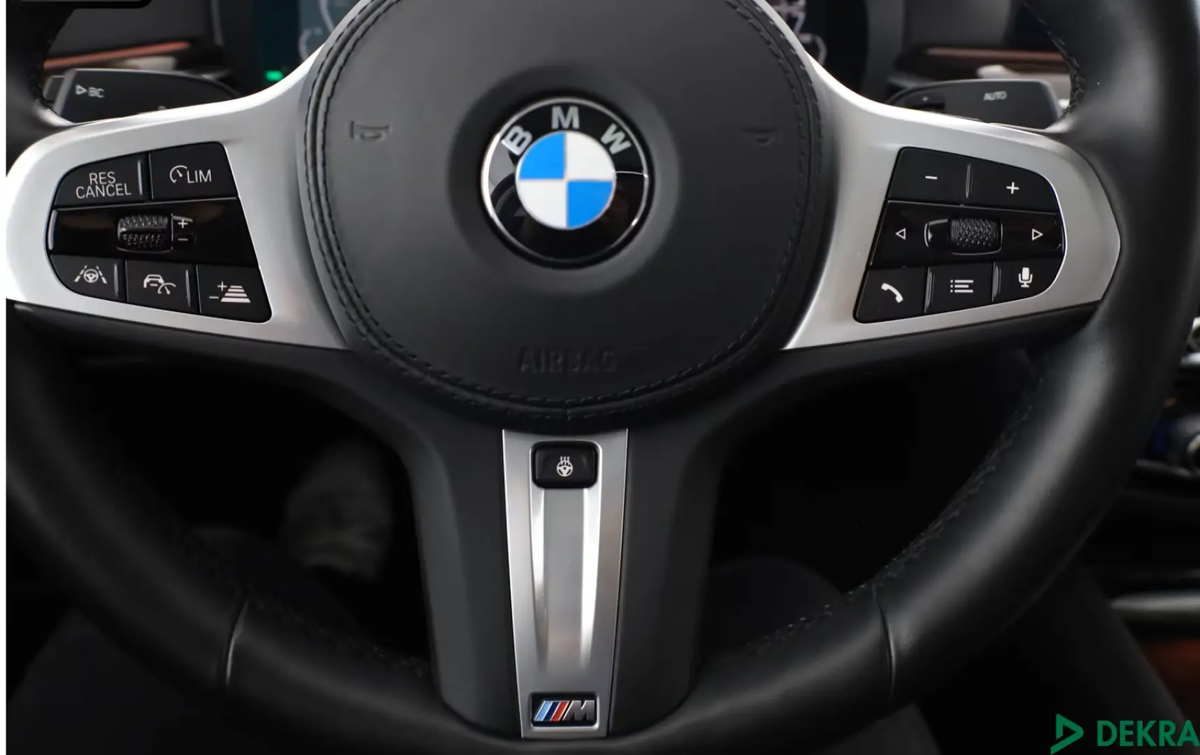 530 e xDrive M SPORT LENKRAD SOFTCLOSE 360GRAD