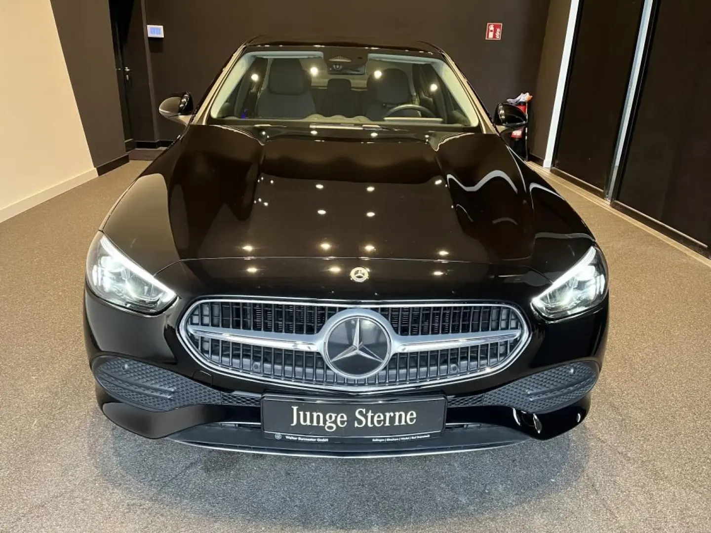 C 220 d  Avantgarde MBUX KAMERA AHK NAVI AUT SHZ