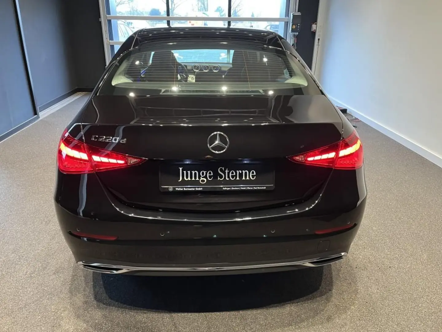 C 220 d  Avantgarde MBUX KAMERA AHK NAVI AUT SHZ