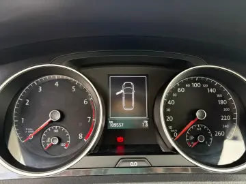 Volkswagen Golf 1.0 TSI Trendline