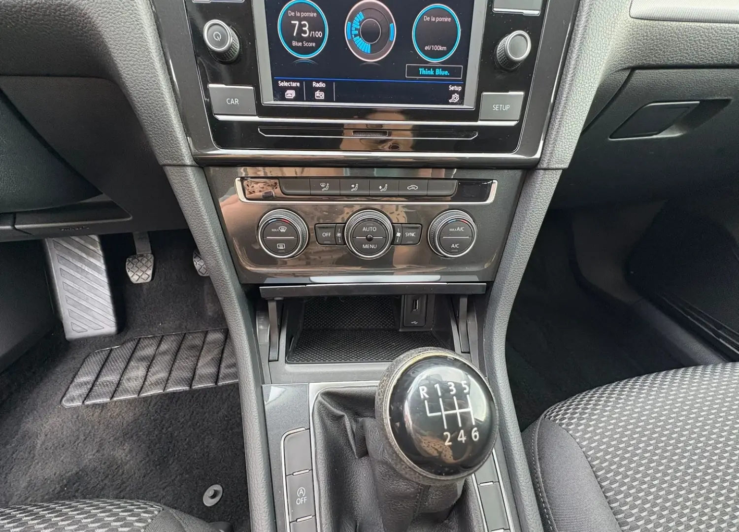 Volkswagen Golf 1.0 TSI Trendline