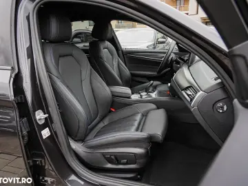 BMW Seria 5 530e Aut. M Sport Edition