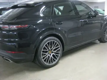 Cayenne Coupe E-Hybrid 21  luft kamera pano