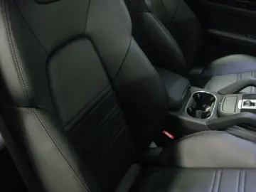 Cayenne Coupe E-Hybrid 21  luft kamera pano