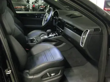 Cayenne Coupe E-Hybrid 21  luft kamera pano