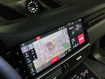 Cayenne Coupe E-Hybrid 21  luft kamera pano
