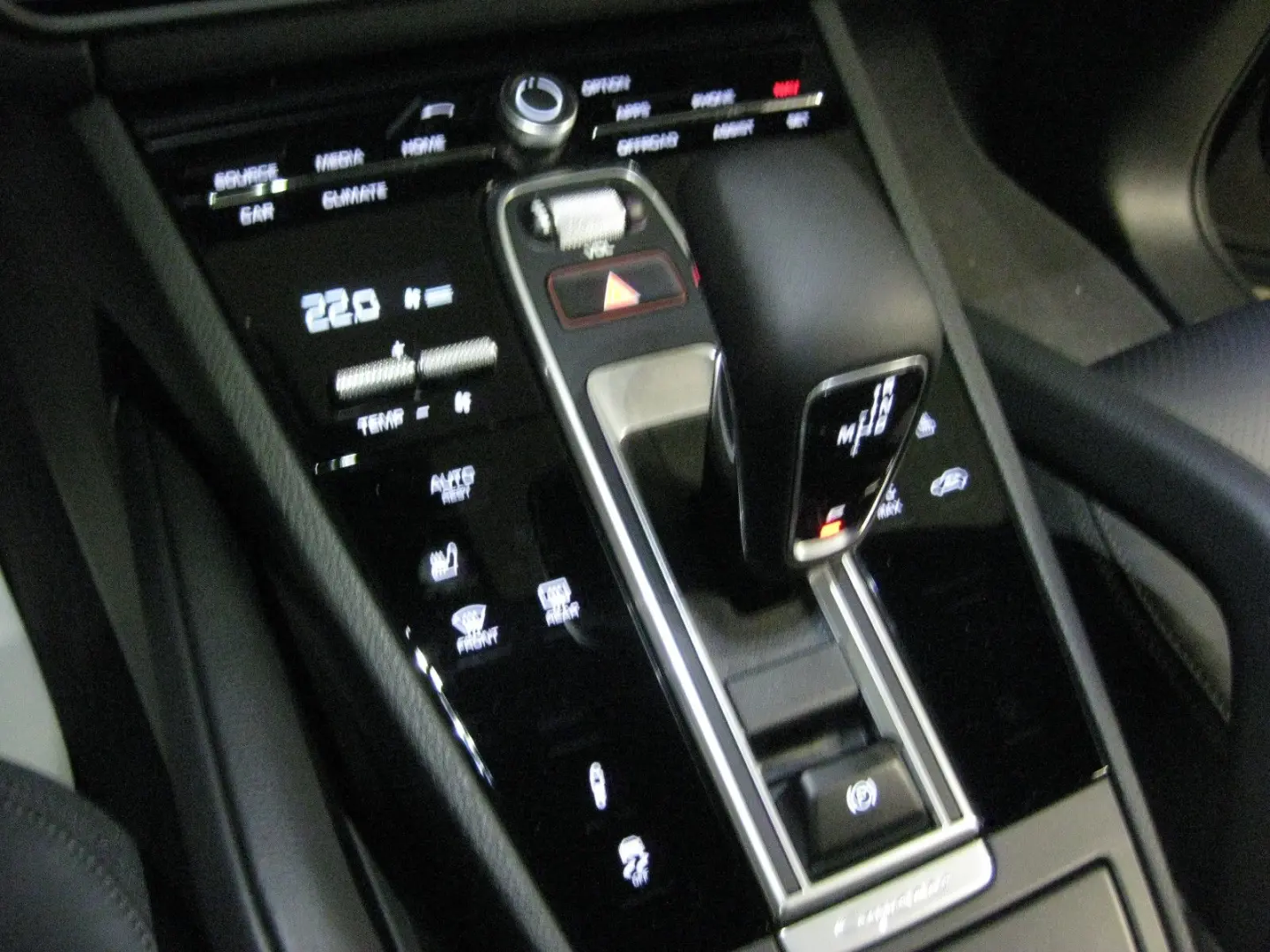 Cayenne Coupe E-Hybrid 21  luft kamera pano