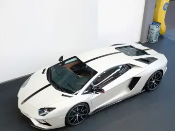 Lamborghini Aventador S CARBON LIFT AD PERSONAM CAM SERVICE