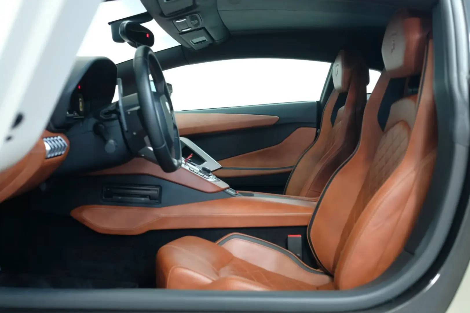 Lamborghini Aventador S CARBON LIFT AD PERSONAM CAM SERVICE