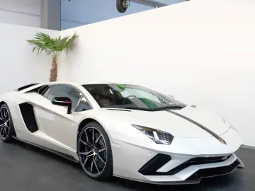 Lamborghini Aventador S CARBON LIFT AD PERSONAM CAM SERVICE