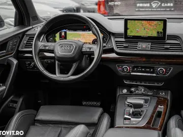 Audi Q5 55 TFSI e quattro S tronic PHEV S Line