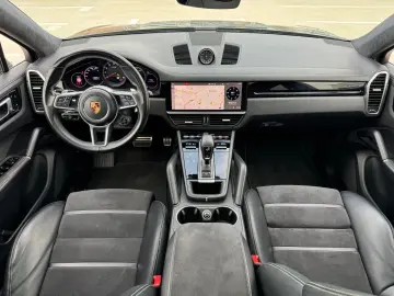 Cayenne Coupe GTS