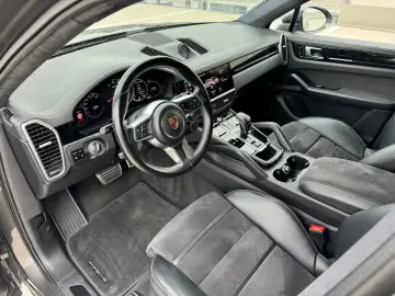 Cayenne Coupe GTS
