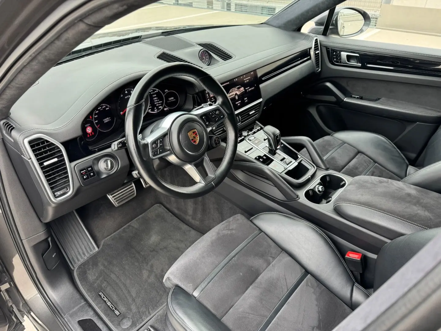 Cayenne Coupe GTS