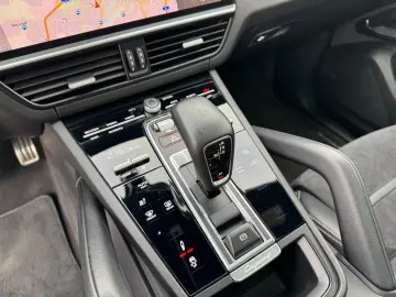 Cayenne Coupe GTS