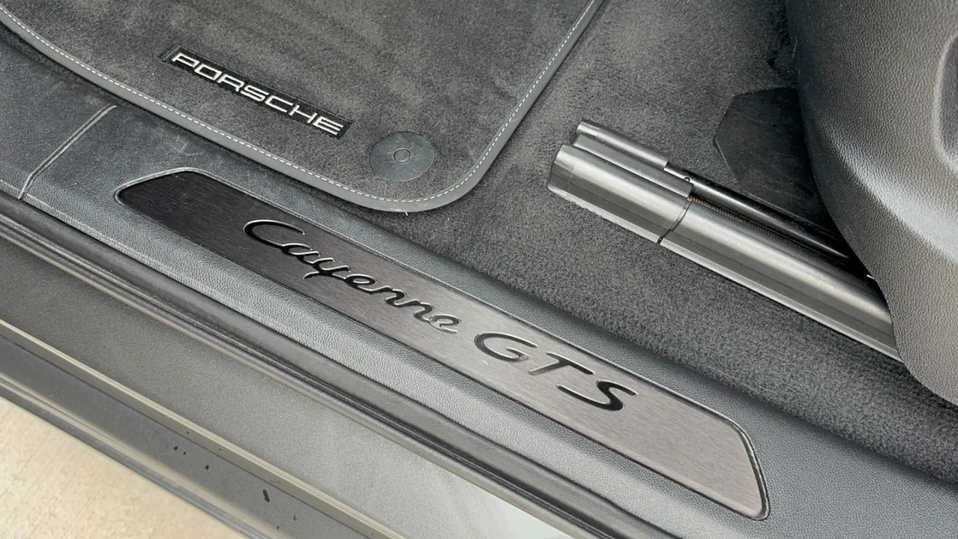 Cayenne Coupe GTS
