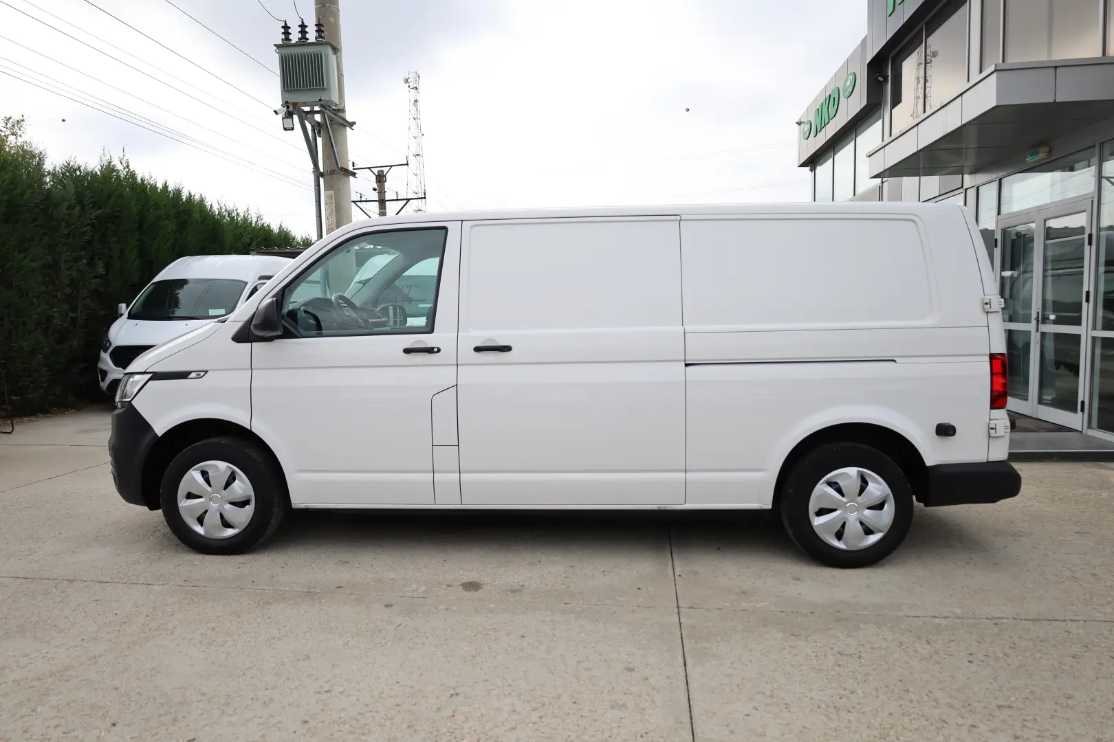 Volkswagen Transporter L2H1 2.0 110 CP