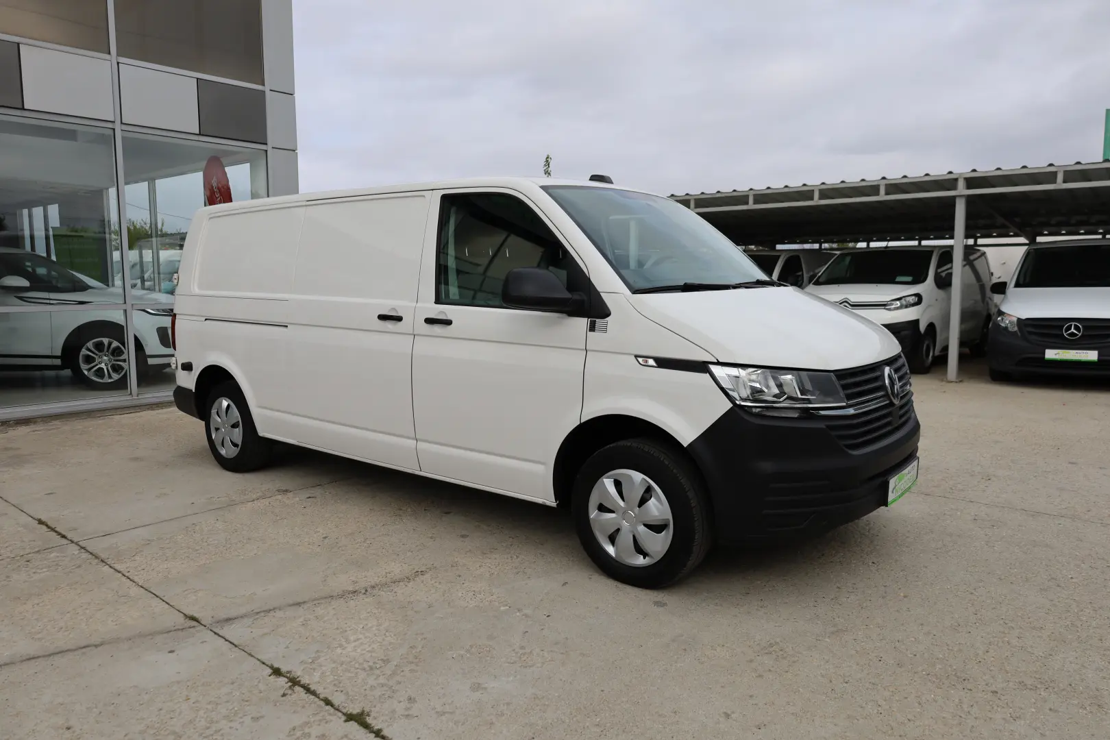 Volkswagen Transporter L2H1 2.0 110 CP